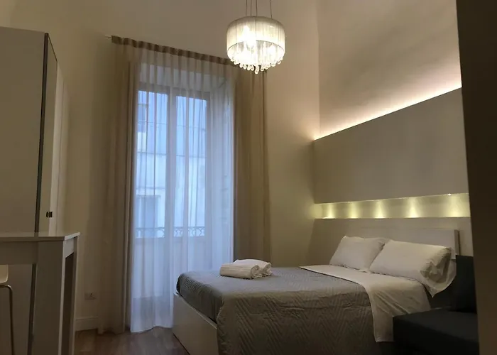 Motta Palace Apartments & Rooms